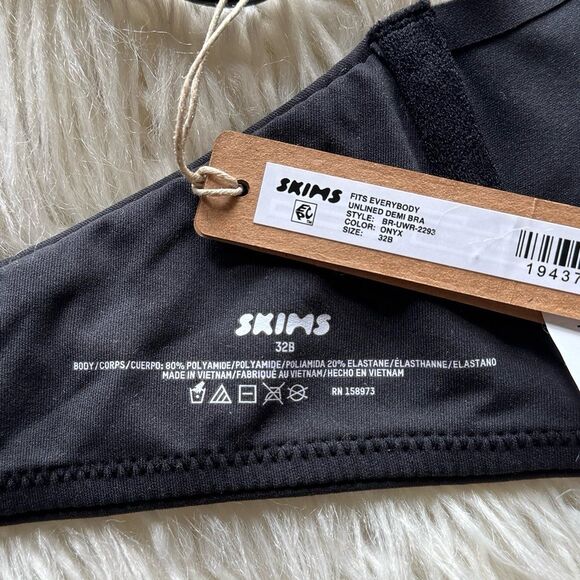 Skims Fits Everybody Unlined Demi Bra Onyx Size 32B - Picture 7 of 7